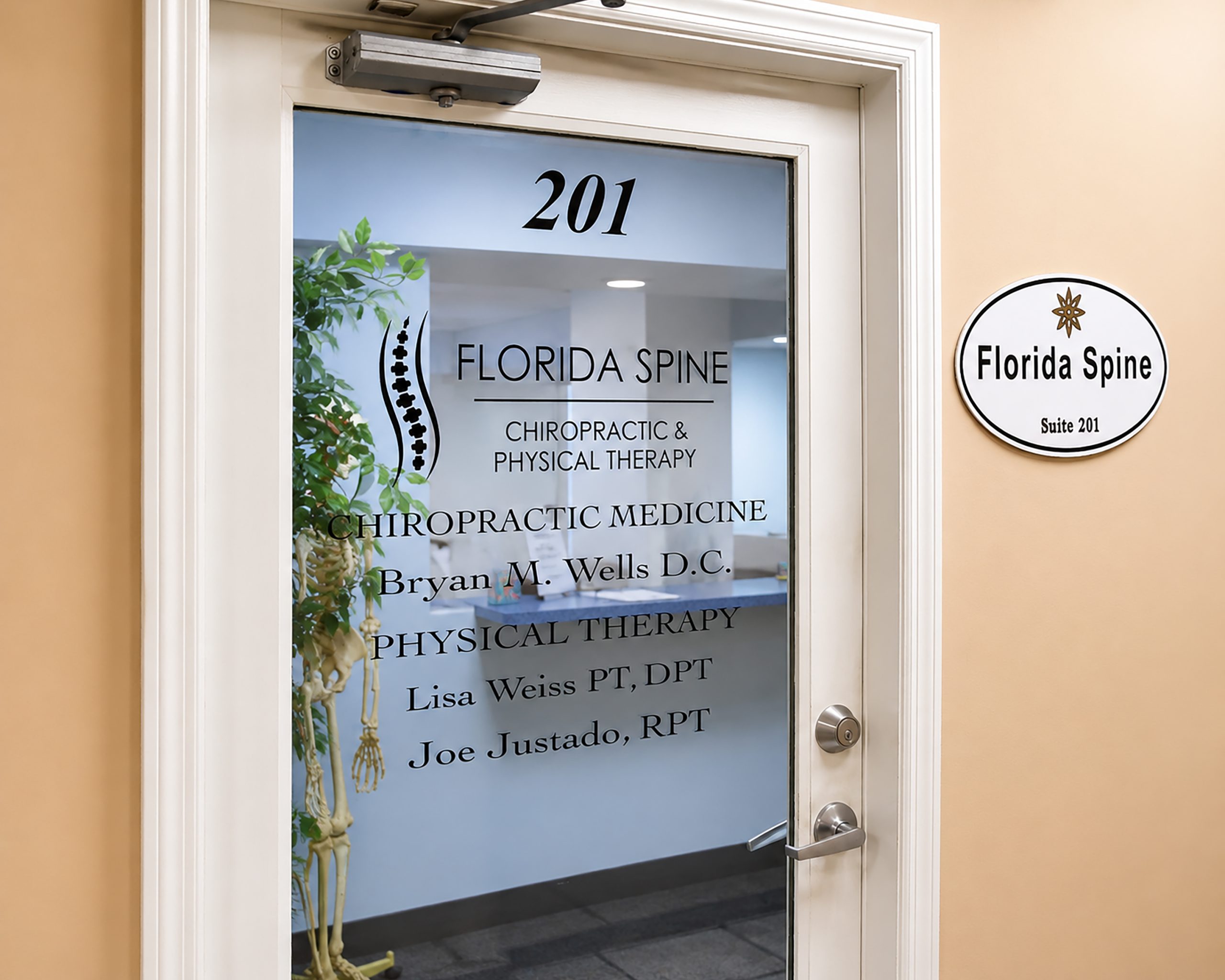 Vero-Beach-florida-spine-chiropractic-Office-Entrance Florida Spine Chiropractic & Physical Therapy entrance, Suite 201, Vero Beach